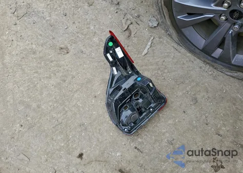 2022 Ford Explorer Xlt из США, поврежденный, VIN 1FMSK8DH6NGC25776